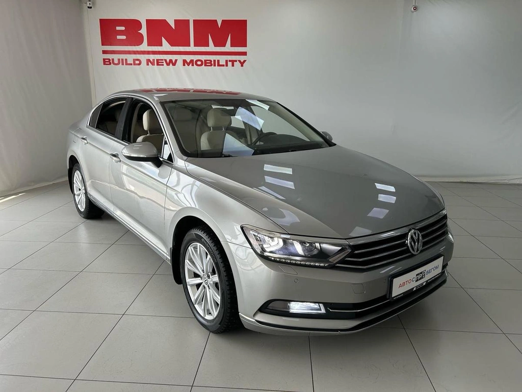 Седан Volkswagen Passat 2016 года, 1700000 рублей, Смоленск