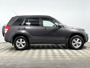 Внедорожник Suzuki Grand Vitara 2011 года, 1099900 рублей, Казань