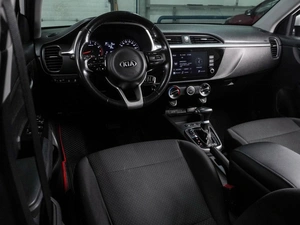 Седан Kia Rio 2021 года, 1479000 рублей, Воронеж