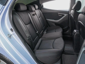Седан Hyundai Elantra 2011 года, 1149000 рублей, Сургут