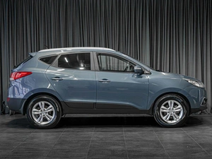 Внедорожник Hyundai ix35 2011 года, 1049000 рублей, Тюмень