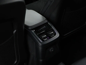 Внедорожник Volvo XC90 2021 года, 5989046 рублей, Москва