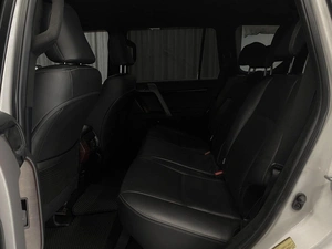 Внедорожник Toyota Land Cruiser Prado 2014 года, 3379000 рублей, Красноярск