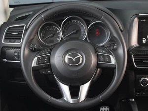Внедорожник Mazda CX-5 2015 года, 2375000 рублей, Омск
