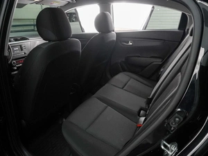 Седан Kia Rio 2021 года, 1545000 рублей, Воронеж