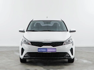 Седан Kia Rio 2022 года, 1348055 рублей, Москва