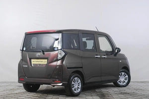 Хетчбэк Toyota Tank 2019 года, 1199000 рублей, Кемерово