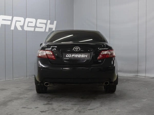 Седан Toyota Camry 2008 года, 999000 рублей, Омск