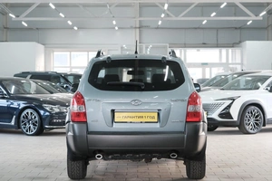 Внедорожник Hyundai Tucson 2005 года, 879000 рублей, Омск