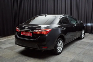 Седан Toyota Corolla 2017 года, 1499000 рублей, Красноярск