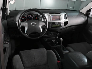 Пикап Toyota Hilux 2013 года, 2649000 рублей, Ростов-на-Дону