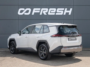 Внедорожник Toyota RAV4 2026 года, 4230000 рублей, Краснодар