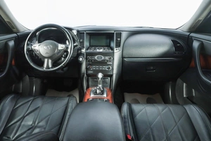 Внедорожник Infiniti QX70 2013 года, 2499000 рублей, Новосибирск