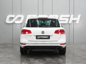 Внедорожник Volkswagen Touareg 2015 года, 2549000 рублей, Воронеж