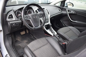 Хетчбэк Opel Astra 2012 года, 1010000 рублей, Ярославль