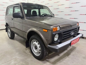 Внедорожник ВАЗ (LADA) 4x4 (Нива) 2019 года, 795000 рублей, Красноярск