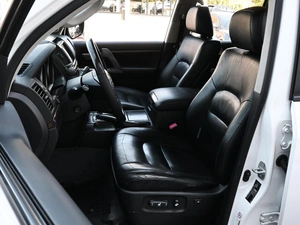 Внедорожник Toyota Land Cruiser 2011 года, 3339000 рублей, Волгоград