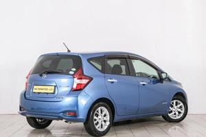 Хетчбэк Nissan Note 2017 года, 1299000 рублей, Красноярск