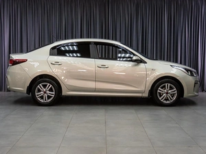 Седан Kia Rio 2019 года, 1535000 рублей, Тюмень