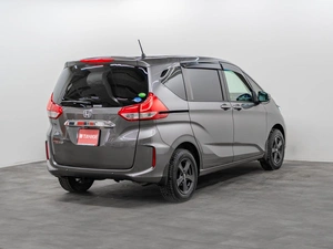 Минивэн Honda Freed+ 2020 года, 1780000 рублей, Красноярск