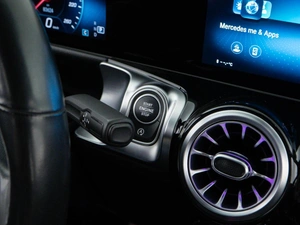 Внедорожник Mercedes-benz GLB-класс 2020 года, 2989999 рублей, Москва