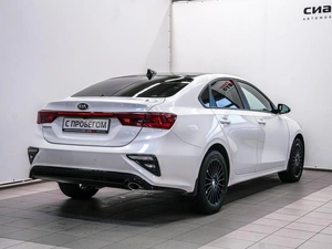 Седан Kia Cerato 2018 года, 1650000 рублей, Красноярск