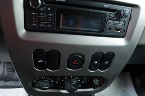 Хетчбэк Renault Sandero 2012 года, 459000 рублей, Челябинск