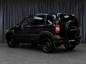 Внедорожник Chevrolet Niva 2020 года, 777000 рублей, Тюмень