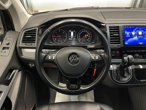 Минивэн Volkswagen Multivan 2016 года, 3800000 рублей, Красноярск