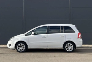 Минивэн Opel Zafira 2012 года, 800000 рублей, Солонцы