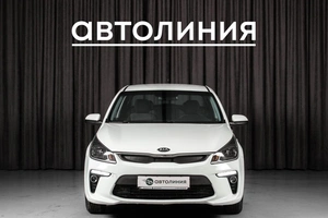Седан Kia Rio 2019 года, 970000 рублей, Красноярск