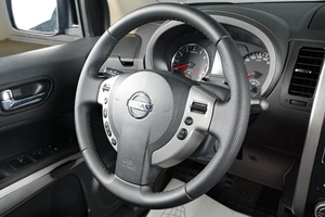 Внедорожник Nissan X-Trail 2011 года, 1259000 рублей, Тюмень