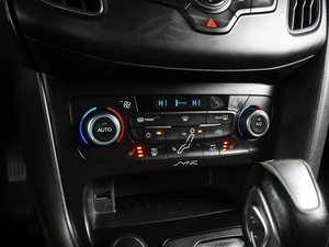 Седан Ford Focus 2015 года, 1149000 рублей, Воронеж