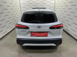 Внедорожник Toyota Corolla Cross 2024 года, 2890000 рублей, Красноярск