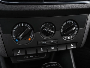 Лифтбек Skoda Rapid 2021 года, 1599000 рублей, Тюмень