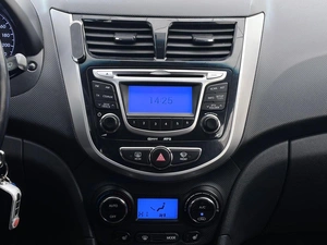 Седан Hyundai Solaris 2013 года, 657000 рублей, Орёл