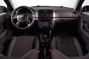 Хетчбэк Skoda Fabia 2010 года, 499000 рублей, Сургут