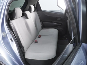 Хетчбэк Toyota Vitz 2013 года, 570000 рублей, Ростов-на-Дону