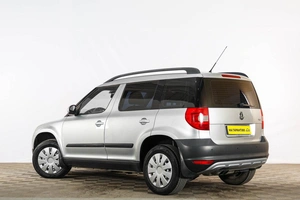 Внедорожник Skoda Yeti 2010 года, 869000 рублей, Тюмень