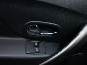 Хетчбэк Renault Sandero Stepway 2016 года, 929000 рублей, Петрозаводск