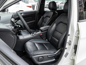 Хетчбэк Mercedes-benz B-класс 2012 года, 1040000 рублей, Краснодар