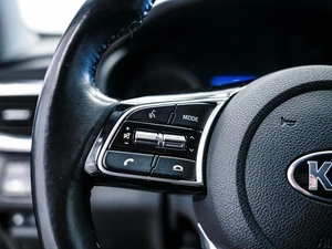 Седан Kia K5 2019 года, 2030000 рублей, Красноярск