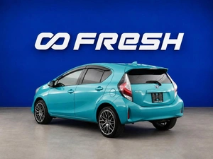 Хетчбэк Toyota Aqua 2018 года, 1278055 рублей, Москва