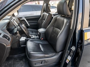 Внедорожник Toyota Land Cruiser Prado 2017 года, 4799000 рублей, Саратов