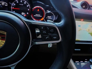 Внедорожник Porsche Cayenne 2021 года, 9300000 рублей, Краснодар