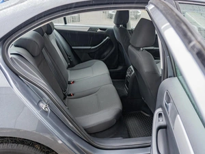 Седан Volkswagen Jetta 2013 года, 1010000 рублей, Санкт-Петербург