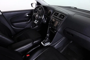 Седан Volkswagen Polo 2018 года, 1519000 рублей, Пермь