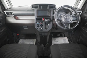 Минивэн Toyota Roomy 2020 года, 1149000 рублей, Кемерово