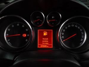 Седан Opel Astra 2013 года, 599000 рублей, Воронеж