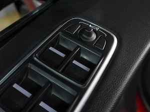 Внедорожник Jaguar F-Pace 2018 года, 3699000 рублей, Воронеж